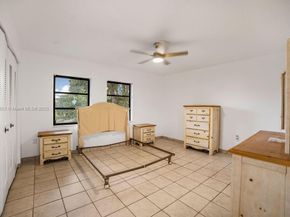 5229 SW 139th Ct, Miami FL 33175