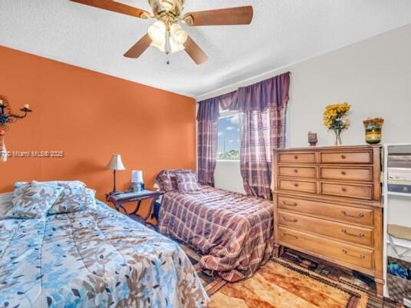 6326 NW 170 Ter, Hialeah FL 33015