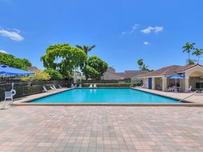 6326 NW 170 Ter, Hialeah FL 33015