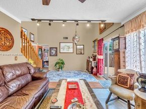 6326 NW 170 Ter, Hialeah FL 33015