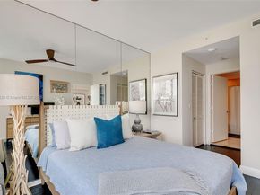 801 Brickell Key Blvd 1601, Miami FL 33131
