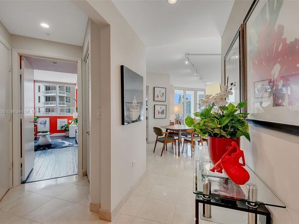 801 Brickell Key Blvd 1601, Miami FL 33131