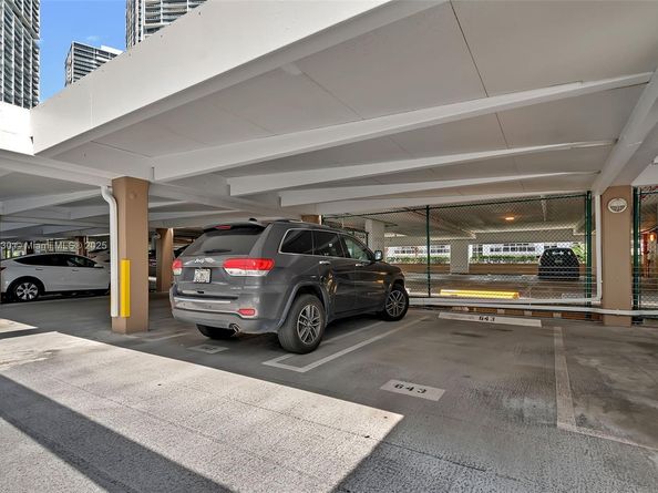 801 Brickell Key Blvd 1601, Miami FL 33131