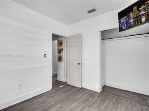 3320 NW 177th Ter, Miami Gardens FL 33056