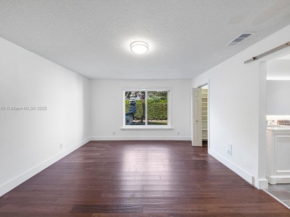 10025 SW 83rd St, Miami FL 33173