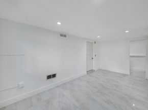 10025 SW 83rd St, Miami FL 33173