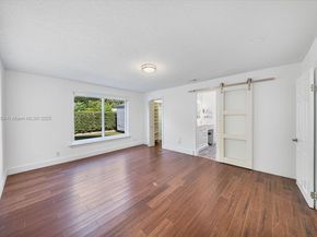 10025 SW 83rd St, Miami FL 33173