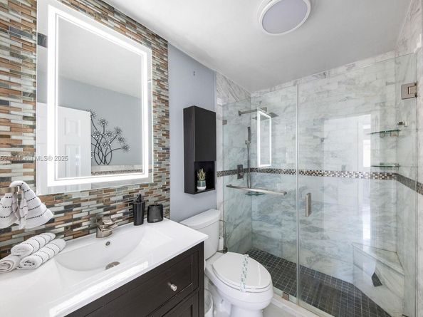 10025 SW 83rd St, Miami FL 33173