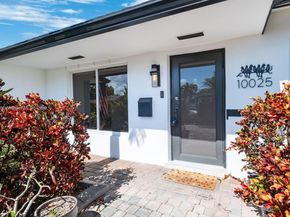 10025 SW 83rd St, Miami FL 33173