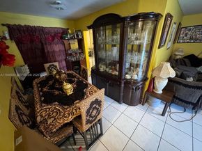 140 NE 193rd Ter, Miami FL 33179