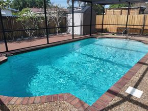 2100 N 57th Way, Hollywood FL 33021