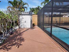 2100 N 57th Way, Hollywood FL 33021