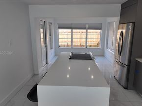 2100 N 57th Way, Hollywood FL 33021