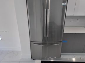 2100 N 57th Way, Hollywood FL 33021