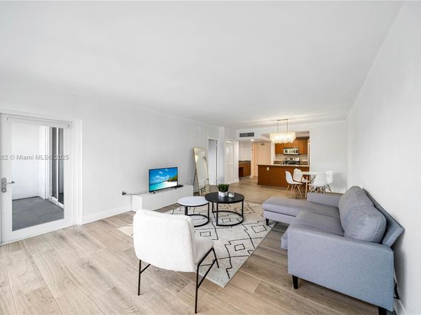 10275 Collins Ave 224, Bal Harbour FL 33154
