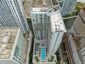 690 SW 1st Ct. 2308, Miami FL 33130-2927