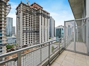 690 SW 1st Ct. 2308, Miami FL 33130-2927