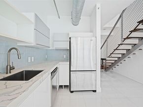 690 SW 1st Ct. 2308, Miami FL 33130-2927