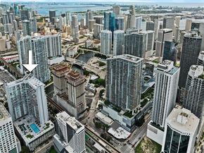 690 SW 1st Ct. 2308, Miami FL 33130-2927