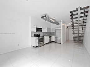 690 SW 1st Ct. 2308, Miami FL 33130-2927