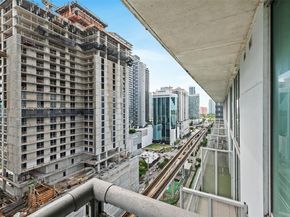 690 SW 1st Ct. 2308, Miami FL 33130-2927