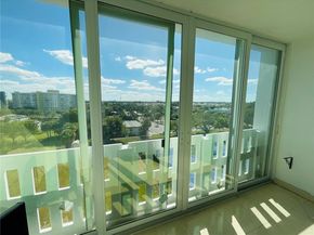 919 Hillcrest Dr 704, Hollywood FL 33021