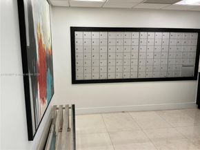 919 Hillcrest Dr 704, Hollywood FL 33021