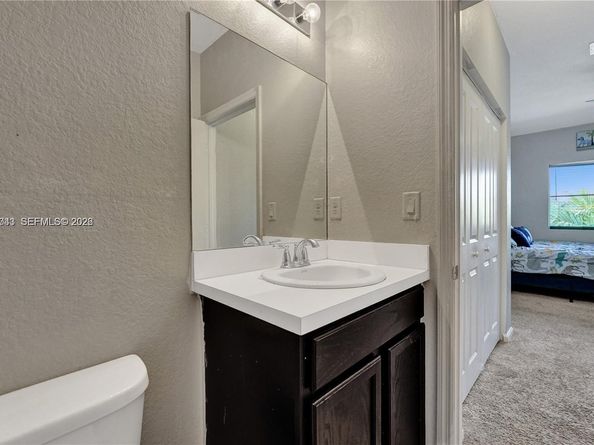 3540 NW 30th Pl, Lauderdale Lakes FL 33311