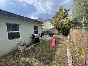 195 NE 36th Ter, Homestead FL 33033