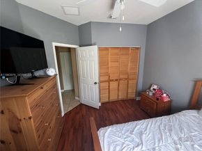 195 NE 36th Ter, Homestead FL 33033