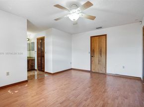 7476 SW 112th Pl, Miami FL 33173