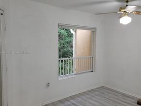 2420 NW 33rd St 1011, Oakland Park FL 33309