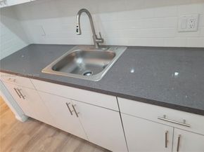 151 SW 134th Way 312N, Pembroke Pines FL 33027