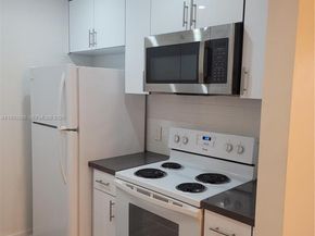 151 SW 134th Way 312N, Pembroke Pines FL 33027