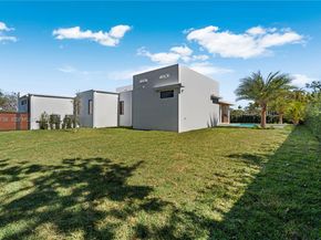 11000 SW 120th St, Miami FL 33176