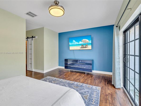 4424 Hidden Harbour Ter, Dania Beach FL 33312