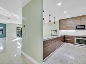 4424 Hidden Harbour Ter, Dania Beach FL 33312