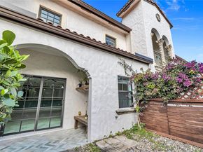 4424 Hidden Harbour Ter, Dania Beach FL 33312