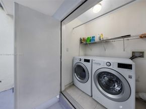 12125 NE 5th Ave, North Miami FL 33161