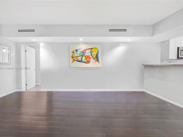 12125 NE 5th Ave, North Miami FL 33161