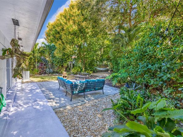 12125 NE 5th Ave, North Miami FL 33161