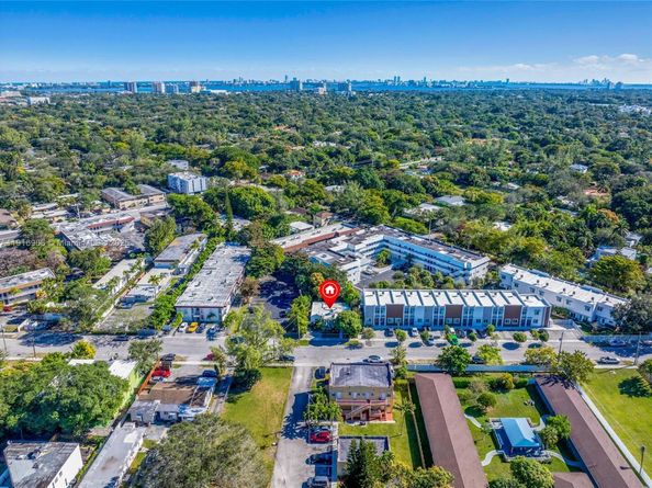 12125 NE 5th Ave, North Miami FL 33161