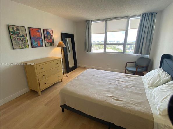 1500 Bay Rd 1274S, Miami Beach FL 33139