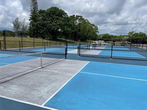 36 Islewood B 36, Deerfield Beach FL 33442