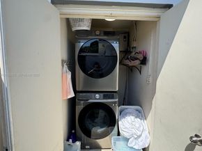 729 E 23rd St, Hialeah FL 33013