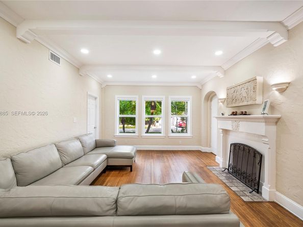 4501 Prairie Ave 1, Miami Beach FL 33140