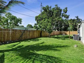 6300 SW 62nd Pl, South Miami FL 33143