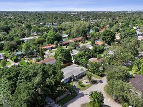 6300 SW 62nd Pl, South Miami FL 33143