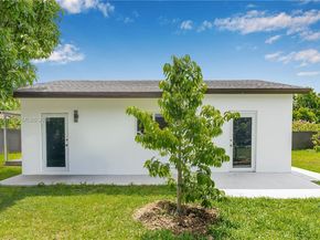 22601 SW 127th Ave, Miami FL 33170