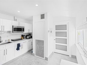 22601 SW 127th Ave, Miami FL 33170